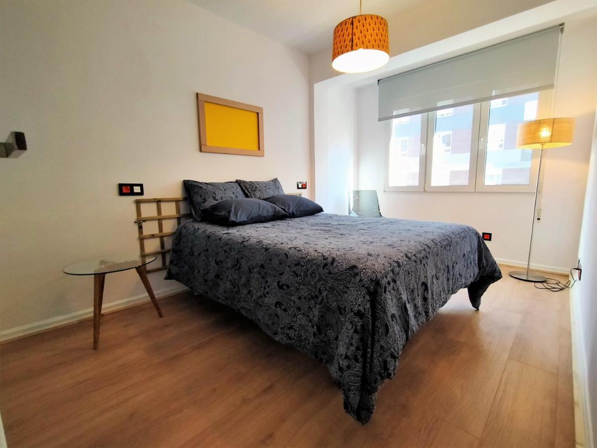 Апартаменти Lotila Flats Playa Хіхон Екстер'єр фото